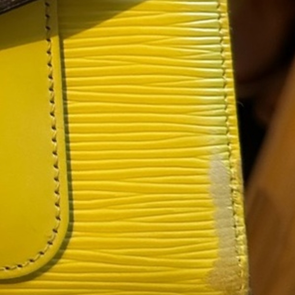 Louis Vuitton Monogram Yellow and Brown Clutch - Picture 14 of 14